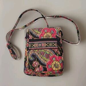 Vera Bradley Cross Body Purse. Fold Over Top Black W Floral Zip Up No Flaws